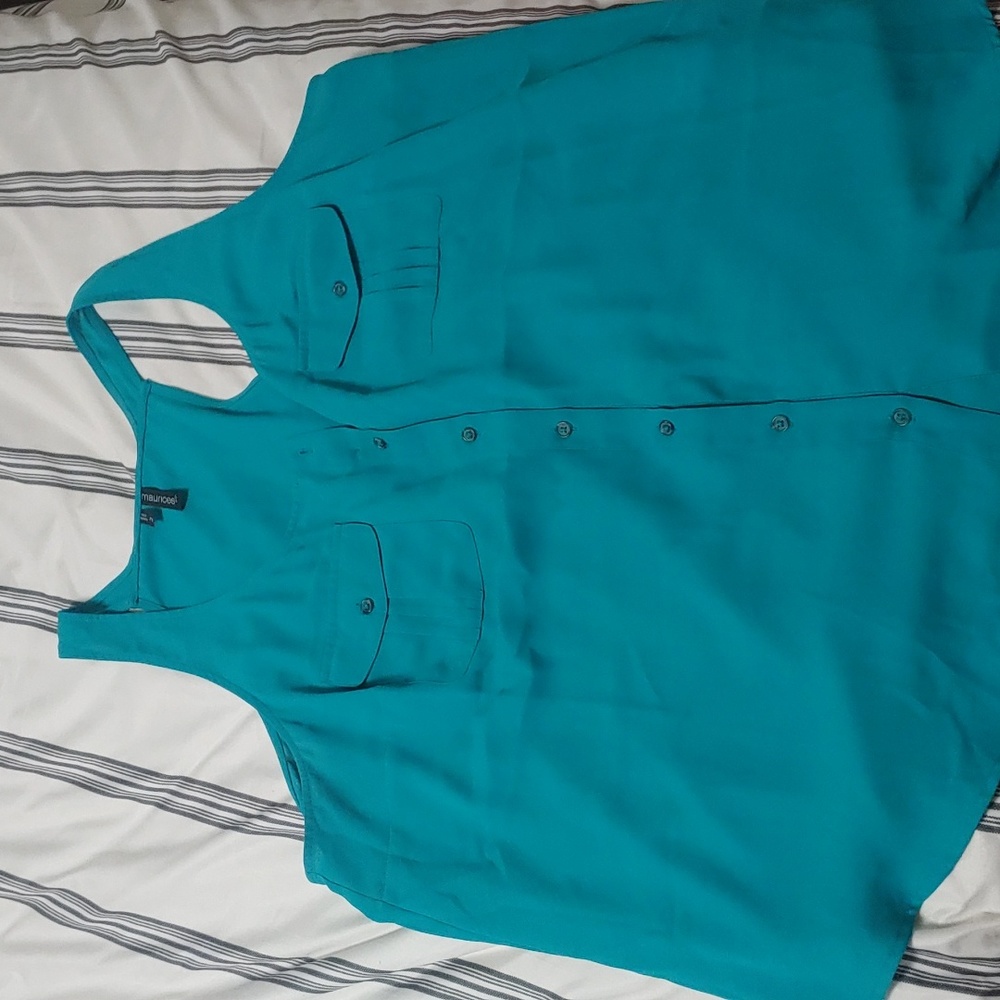 Torquoise buttom up tank